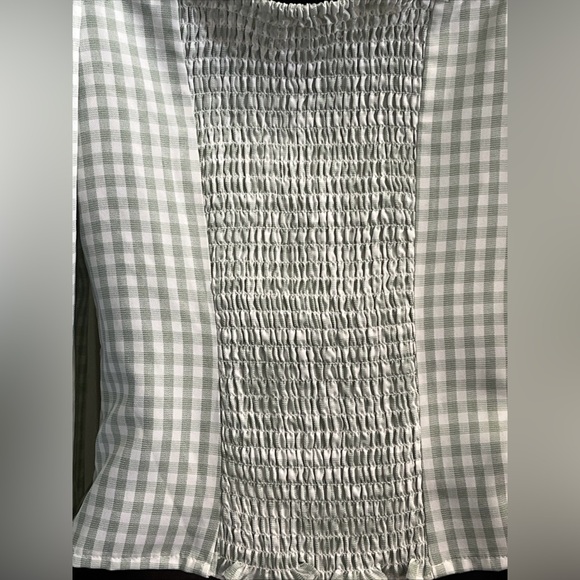 Gianni Bini Gingham Puff Sleeve Blouse - Picture 3 of 8